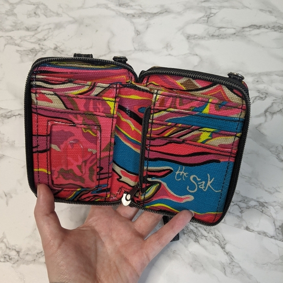 Sakroots Wristlet Coated Multicolor Fabric - Picture 3 of 6